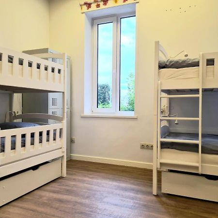 Railway Bed Hostel Kaunas Bagian luar foto